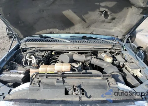 2000 Ford Excursion Xlt from USA, damaged, VIN 1FMNU41S6YEC34798